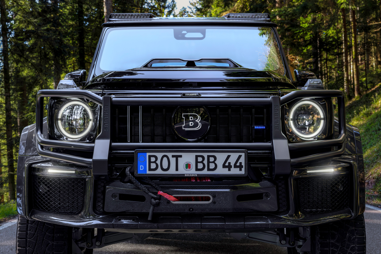 SMALL_BRABUS XL 800_W 465_Outdoor (42)
